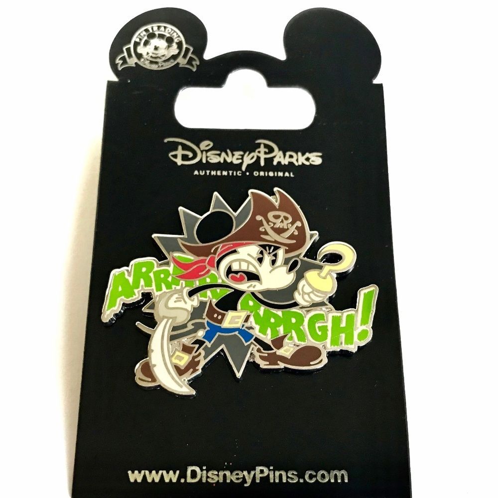Disney Parks Pirates of the Caribbean Trading Pin Mickey Mouse Pirate WDW NWT